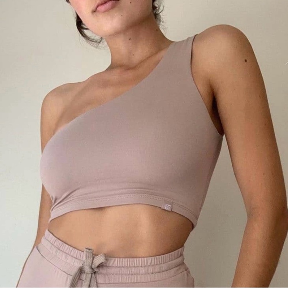 437 One-Shoulder Casa Set Top